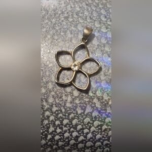 Elegant Gold Plated 925 Silver Flower Pendant